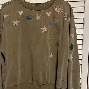 BillyT Embroidered Star and Heart Sweatshirt - Olive